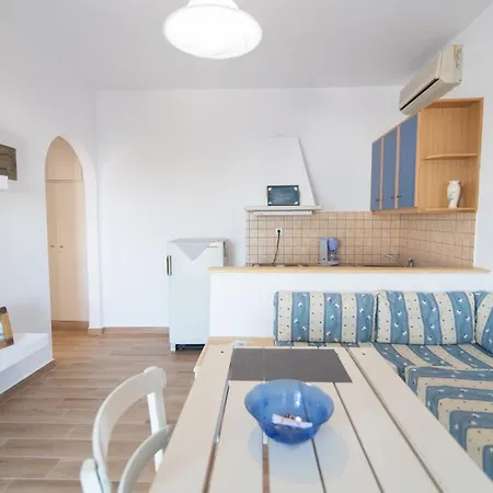 Porto Tinos Lägenhet *